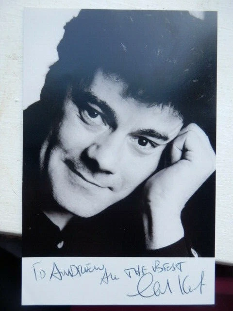 Gordon  Kennedy      -  Tv  Presenter  -    Autographed  Photo