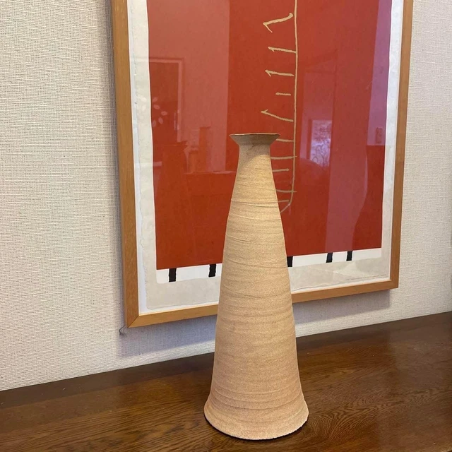 中国古美術・南宋哥窯款・米黄釉三羊尊花瓶・木箱付・文房具・仏具・風水開運・陶磁 中国古美術・南宋哥窯款・米黄釉三羊尊花瓶・木箱付・
