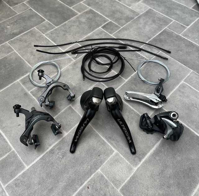 Copertura per leva del freno del cambio della bicicletta, compatibile con Ultegra 105 ST-6700 a 10 velocità, in gel di silicone, componenti di ricambio per bici da strada, colore nero