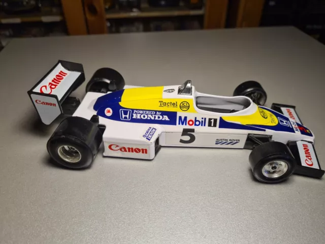 Bburago 1:24  Williams FW08  Formel 1 Rennwagen  Startnummer 5  ohne OVP   KMA91