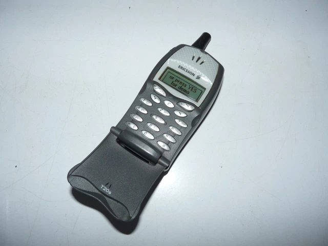 Téléphone Portable Sony Ericsson T20e Neuf (ouvert Mais Jamais Utilisé) - Vert, Débloqué, Avec Chargeur 220V