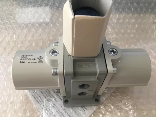 Valvola di aumento pressione pneumatica SMC VBA10A-02GN nuova Valvola di aumento pressione pneumatica SMC VBA10A-02GN nuova