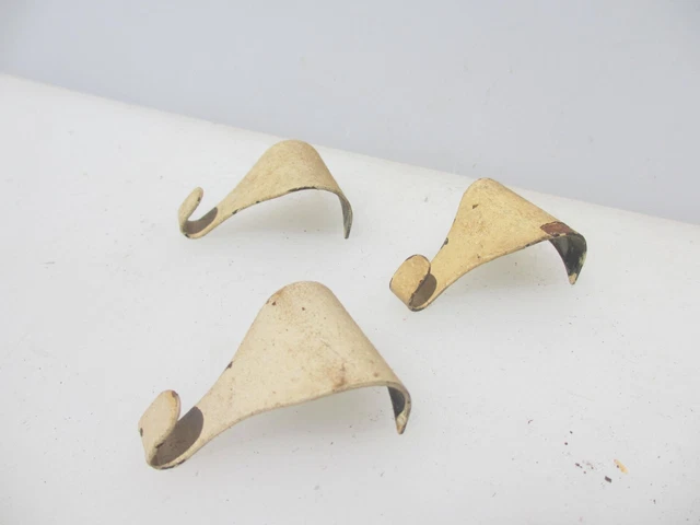 Vintage Iron Picture Rail Hook Moulding Hanging Hooks Frame Old Mirror x3 PAINT