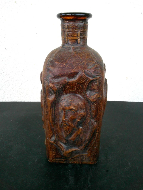 ANCIENNE BOUTEILLE, CARAFE Recouverte De Cuir Sculpté - Doulton 1910 EUR 35,00 - FR