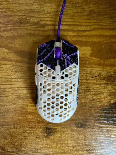 Finalmouse Ultralight 2 Cape Town - CUSTOM SCROLL, PARACORD, GRIP TAPE, COREPADS