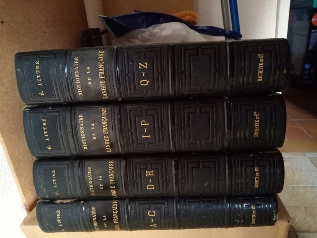 lot de livres anciens : Dictionnaires Langues Française A. Littré 1882