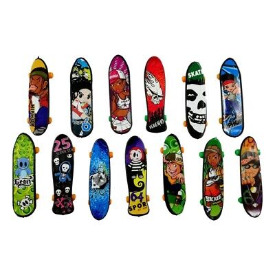 Tongdejing Mini Finger Skateboard Set de skateboard Simulation Bikes Skateboard Jouets à doigts pour les fêtes favorites Cadeau enfant 