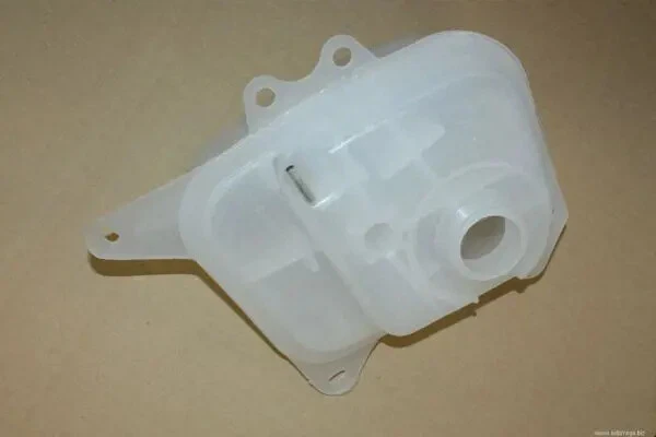 SERBATOIO DI COMPENSAZIONE refrigerante per pianale VW T3 2.0 2.2 82-92 SERBATOIO DI COMPENSAZIONE refrigerante per pianale VW T3 2.0 2.2 82-92