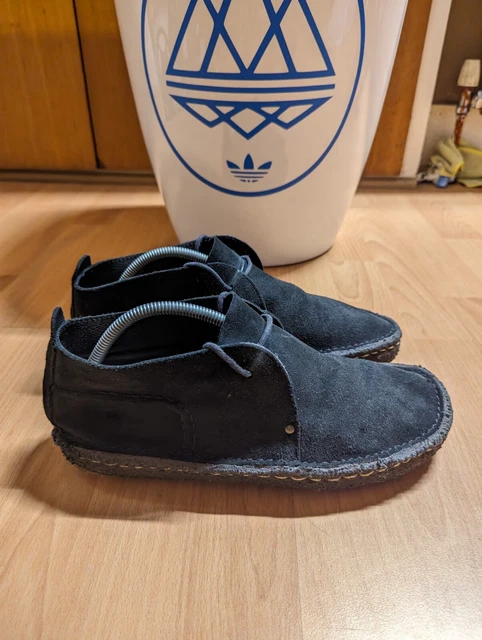 Clarks desert rain shoes hotsell