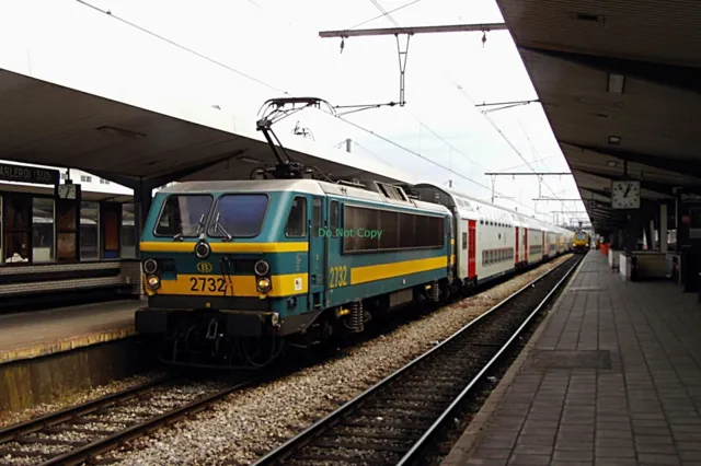 F10 6x4 Glossy Photo SNCB Class 27 2732 @ Charleroi