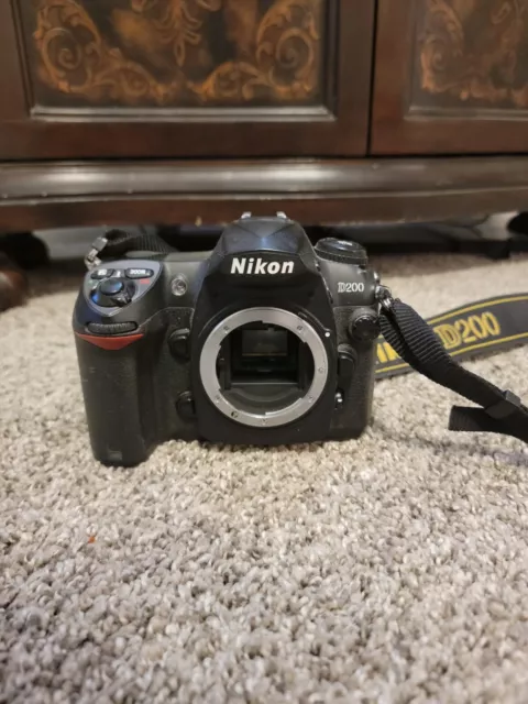 【Excellent+++】Nikon D200 10.2 MP Digital SLR Camera Black