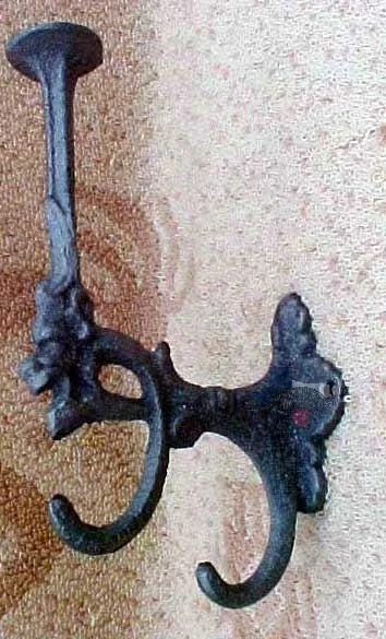 Cast Iron Decorative Hook Lion Head Coat & Hat Hooks CH68