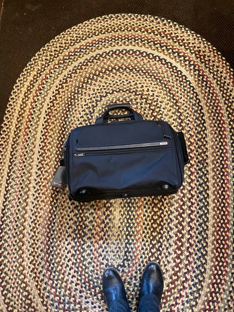 tumi leather crossbody bag Briefcase/overnight Bag