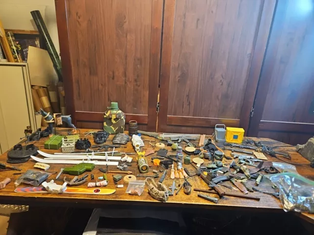 HUGE Vintage Lot GI JOE? ACTION FIGURE WEAPONS,  ACCESSORIES Parts Pieces Fodder