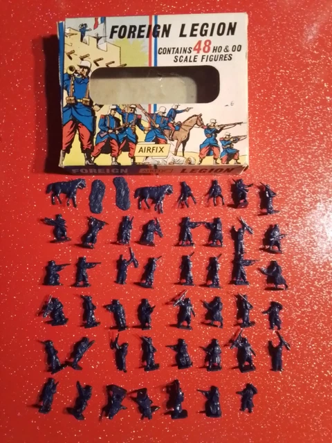 Figurines Légion étrangère Française Au 1/72 - Strelets 186, Occasion "comme Neuf"