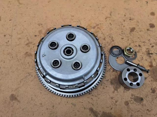 Kawasaki Zzr600 D 1994 Clutch Assembley.