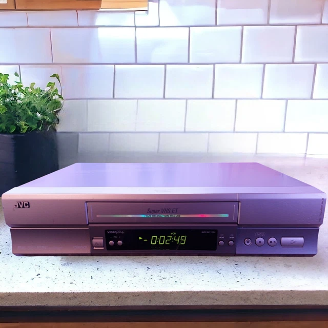 JVC HRS5967EK SUPER VHS ET VHS VCR Video Cassette Player Recorder EUR