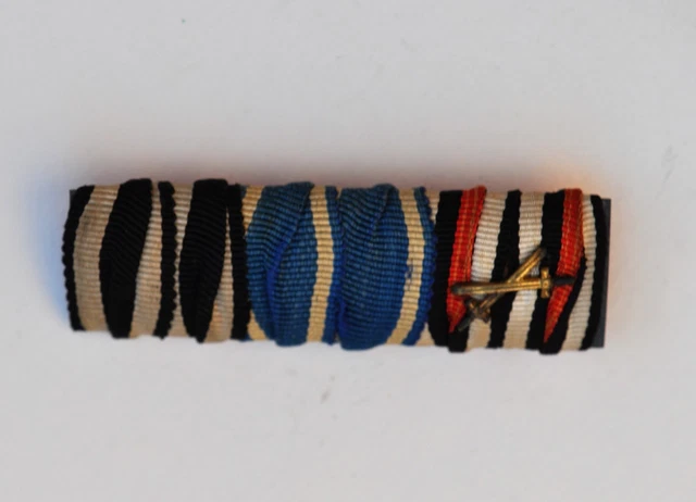 Barrette à Ruban Militaire Wehrmacht 57 Bulgarie Croix D'honneur Avec épées Et Couronne