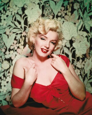 MARILYN MONROE in Red Dress Celebrity 8x10 Photo Photograph