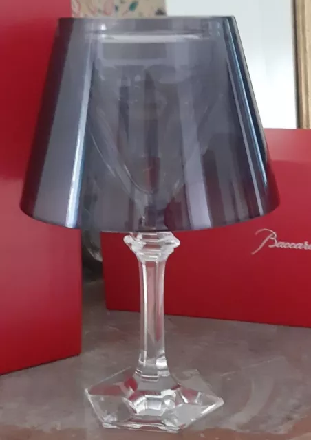 bougeoir en cristal Baccarat "Harcourt" de 23 cm de hauteur en excellent état