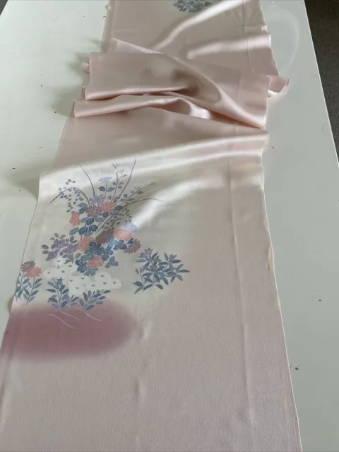 Vintage Japanese Kimono Silk Fabric, Pale Pink Silky Floral Panel 161cm-1
