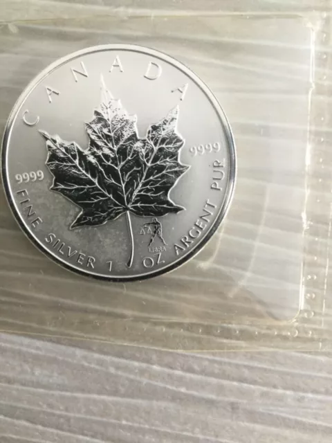 2004 Privy Libra 1 Oz. Pure 9999 Silver Maple Leaf Coin Only 5,000 Made W/Coa!