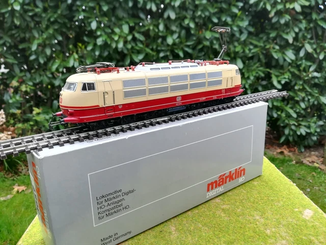 MÄRKLIN DIGITAL HO 3657 E-Lok BR 103 121-0 Schnellfahrlokomotive der DB ...