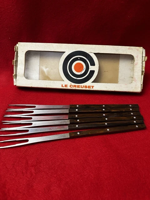 SERVICE A FONDUE DE GRANDE MARQUE LOMCHAMP AVEC 6 ASSIETTES 6