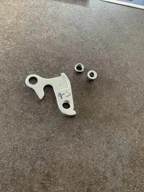 Noah And Theo Hanger Deragliatore Appendiabiti Per Bici Kona Marin Merida - Hanger In Alluminio, Universale, Nero Portatarga Moto Laterale - Foto 10