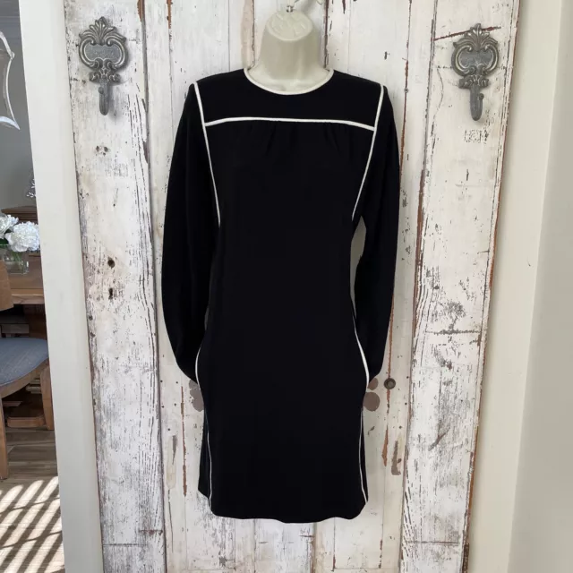 Elie Tahari Size 6 Womans Black Ivory Wool Knit Long Sleeve Pockets Shift Dress