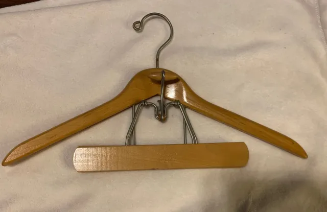 Vintage  Setwell 18 Inch Wooden Suit Hanger Fabulous condition Pant Coat Hanger