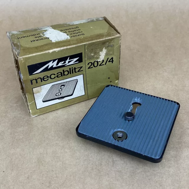 Metz Mecablitz 202/4 Tripod Mount