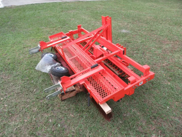 Smithco Infielder 6000 72" Ballfield Conditioner Groomer - 4 grooming tools