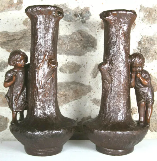 XXe début 1900 Grande Paire de Vase Plâtre 37cm Enfants & Arbre Art Deco Nouveau