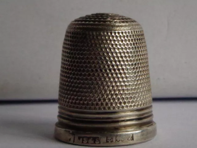 Nice James Swann & Son Sterling Silver Thimble Hallmarked Birmingham 1974