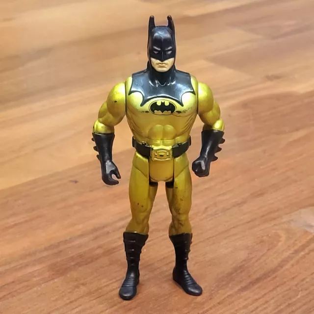 BATMAN Action Figure GOLD Suit DC Comics Kenner 1990