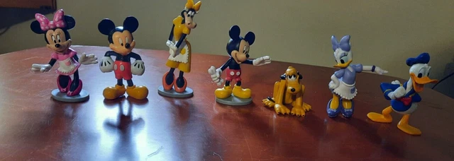 Lot Of 7 Disney Mickey Minnie Mouse Pluto Daisy Duck Figures figurines 2" 3" 4"