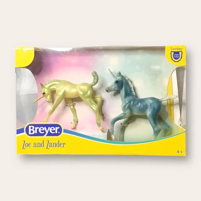 Breyer Freedom Series Zoe & Zander Unicorn Foals Classic 62206, Blue, Green