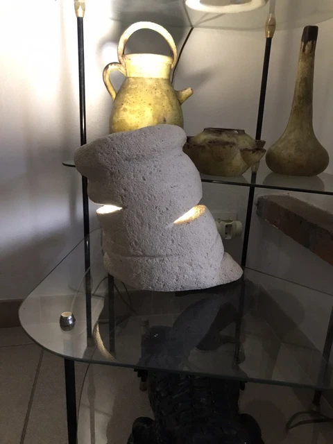 Albert Tormos ? Lampe sculpture en pierre année 60 Style Vallauris Galisson