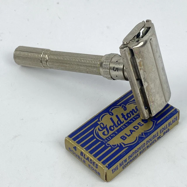 Gillette K-1  Adjustable 1-9 DE Safety Razor w/ 4 Blades 1965 Vintage