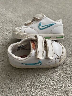 Childs Kids Boys Baby Infant Girls Nike White Trainers Shoes size 4 EU 20