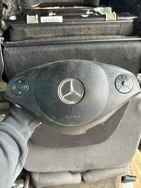 Mercedes-Benz W907 W910 Sprinter Steering Wheel – A9074607100 9116, Black, Manual Transmission, Used OEM
