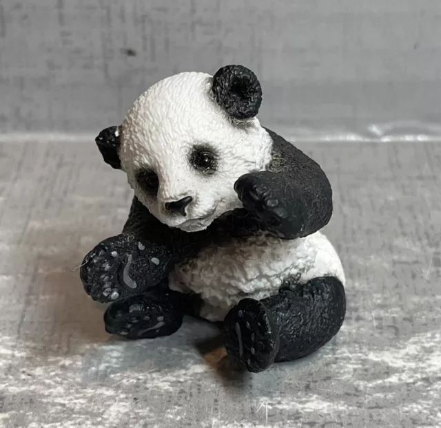 Schleich GIANT PANDA BEAR CUB Baby Retired 2014 Figure 97702