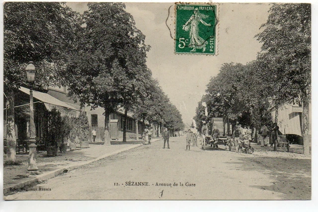 SEZANNE - Marne - CPA 51 - Avenue de la Gare 6 - belle animation