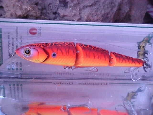 Strike Pro Jointed Flying Fish Floating Minnow EG-079J#A08 in "SUNRISE TIGER" Strike Pro Jointed Flying Fish Floating Minnow EG-079J#A08 in "SUNRISE TIGER"