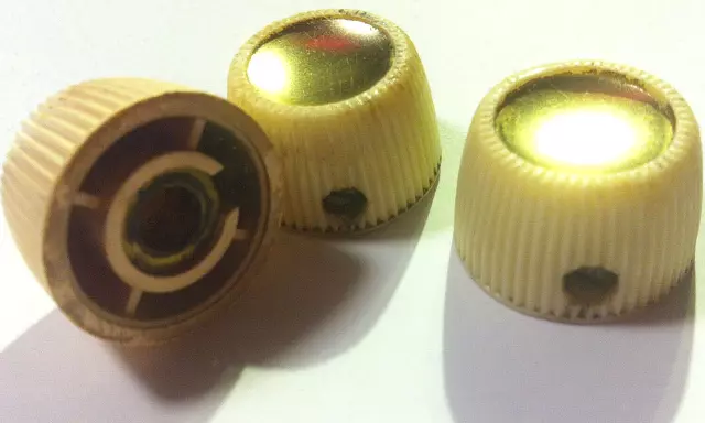 Knopf kleiner beiger Goldkappe für Klemt Echolette- M 40 M80 M 100 Echo S  NG 51