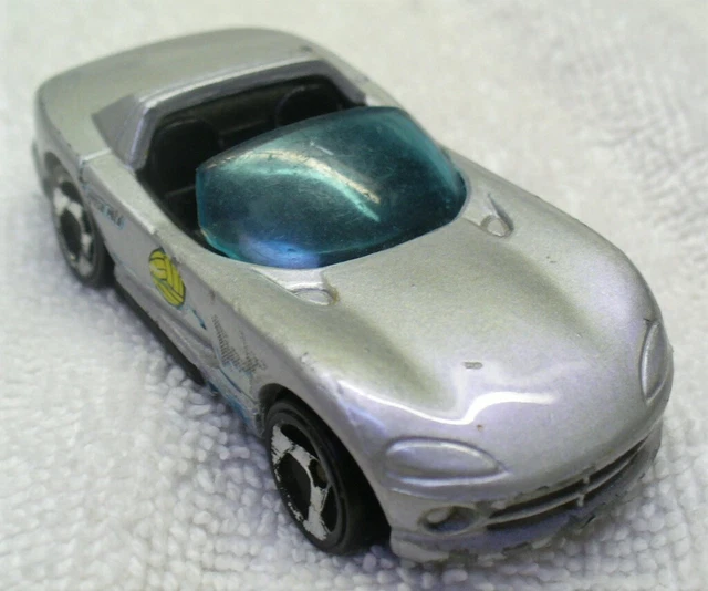 1992 HOT WHEELS-1/64 Silver-Diecast-Dodge Viper-Jaws Water Polo-Thailand