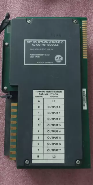 Allen-Bradley - CAT.NO. 1771-OM 220/240V AC OUTPUT MODULE - Used