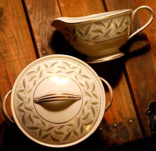 Noritake Vintage CAROLE FOOTED SUGAR BOWL W LID & CREAMER Matched Set 5402 Gold