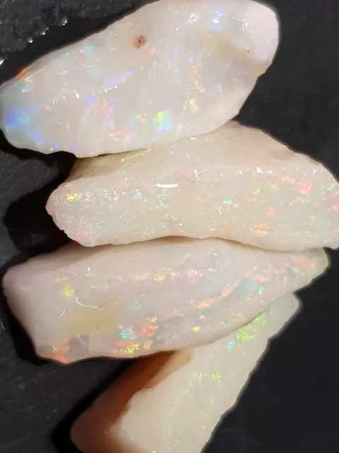 Australian Coober Pedy Genuine Rough Opal 30 Carats  Multicolour